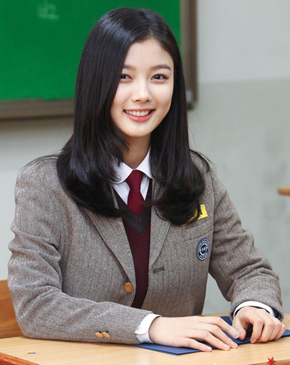 Vẻ đẹp của 'Thiên thần màn ảnh Hàn' Kim Yoo Jung