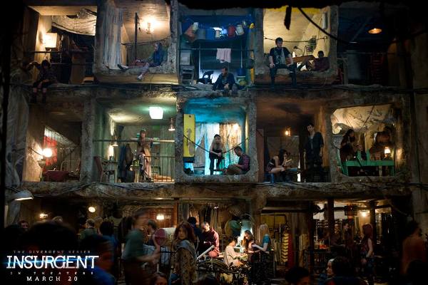 Mỹ nam “Insurgent” phải uống say túy lúy khi đóng cảnh nóng