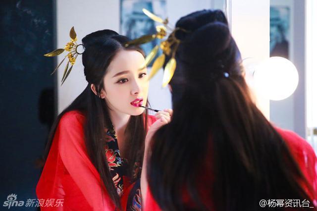 Dương Mịch bất ngờ hóa thân thành nàng Ngu Cơ