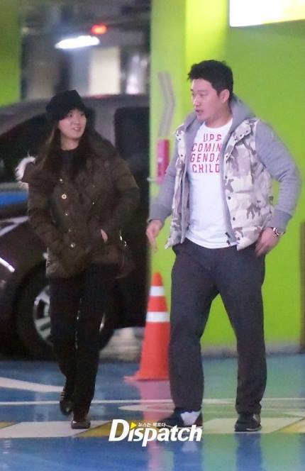 'Choáng váng' với tin đồn SNSD Yuri đang hẹn hò với cầu thủ bóng chày Oh Seung Hwan