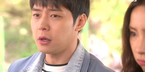 Shin Se Kyung 'đơ mặt' vì bất ngờ được trai đẹp Park Yoo Chun hôn