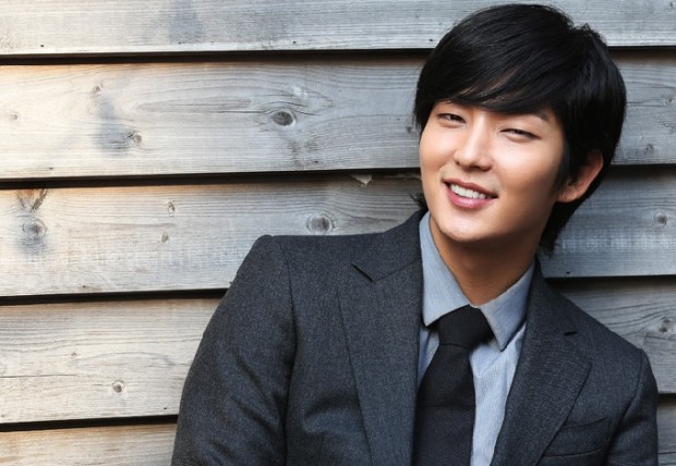 Vượt mặt Kim Soo Hyun, Lee Min Ho trở thành ngôi sao nổi tiếng nhất Trung Quốc