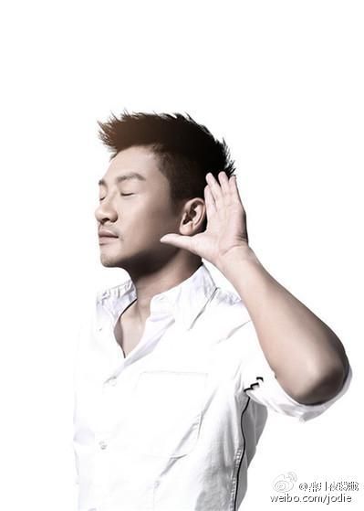 Cuộc sống viên mãn của 15 diễn viên Ỷ Thiên Đồ Long Ký 2003 ngày ấy bây giờ