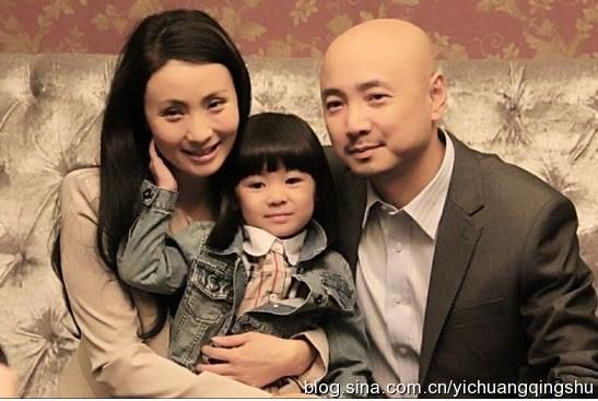 Cuộc sống viên mãn của 15 diễn viên Ỷ Thiên Đồ Long Ký 2003 ngày ấy bây giờ
