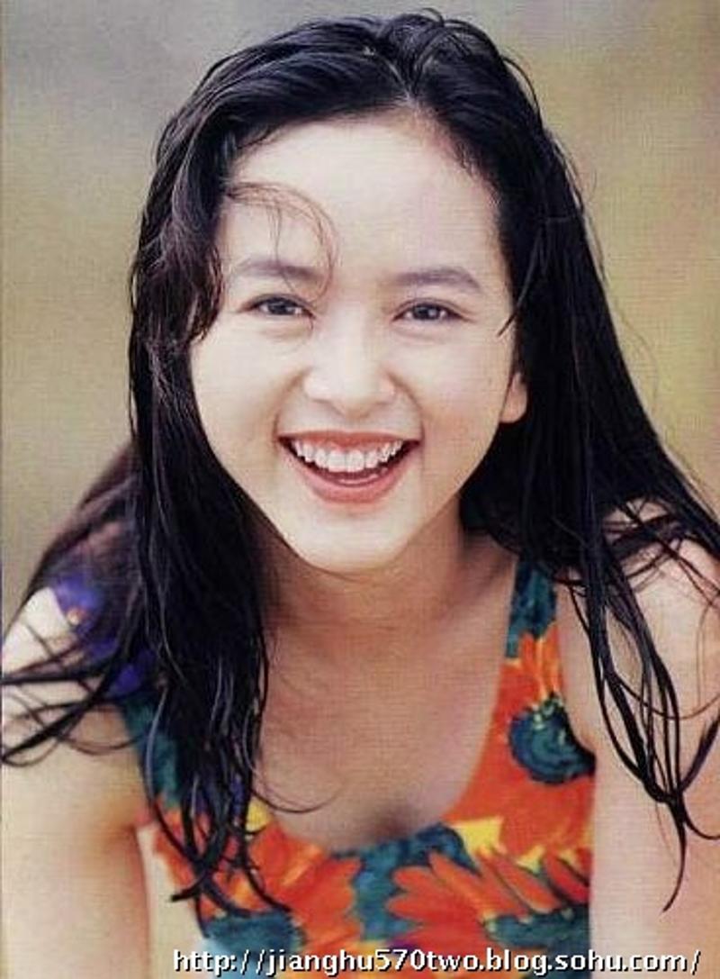 Nỗi đau của dàn mỹ nhân Hoa ngữ khi được cưới chồng giàu sang