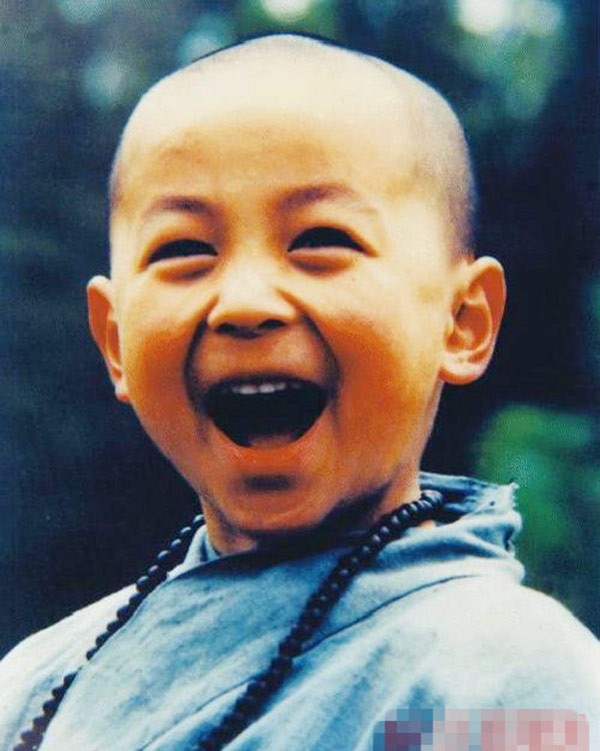Đời nghề bèo bọt của những ngôi sao nổi tiếng khi còn bé xíu