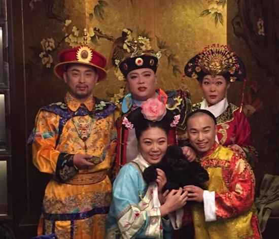 Cư dân mạng dậy sóng vì Hoàn Châu Cách Cách 2015, Quỳnh Dao phẫn nộ
