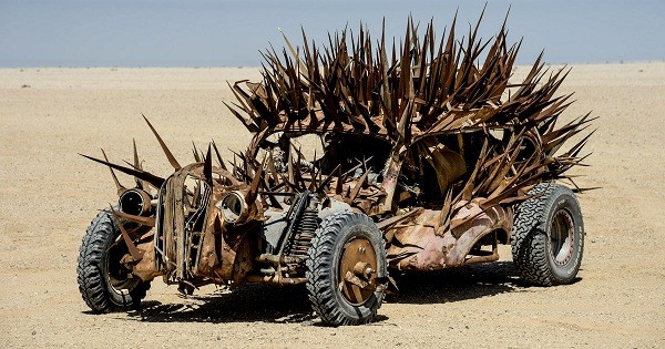 Các nhân vật phụ bá đạo và kì quái trong 'Mad Max: Fury Road'