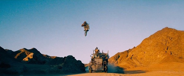 Các nhân vật phụ bá đạo và kì quái trong 'Mad Max: Fury Road'