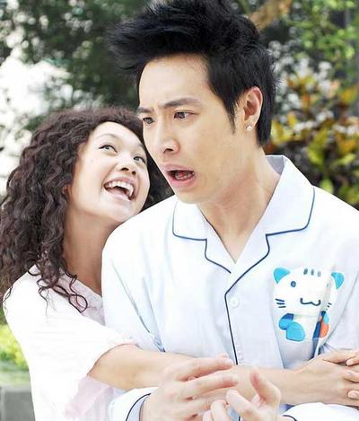 Điểm danh 10 mỹ nhân Hoa - Hàn giỏi lăng-xê bạn diễn nhất