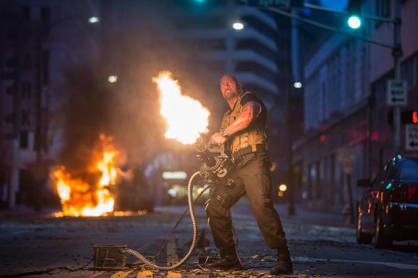 Cười té ghế với các quái xế 'Fast & Furious 7' phiên bản xe bò
