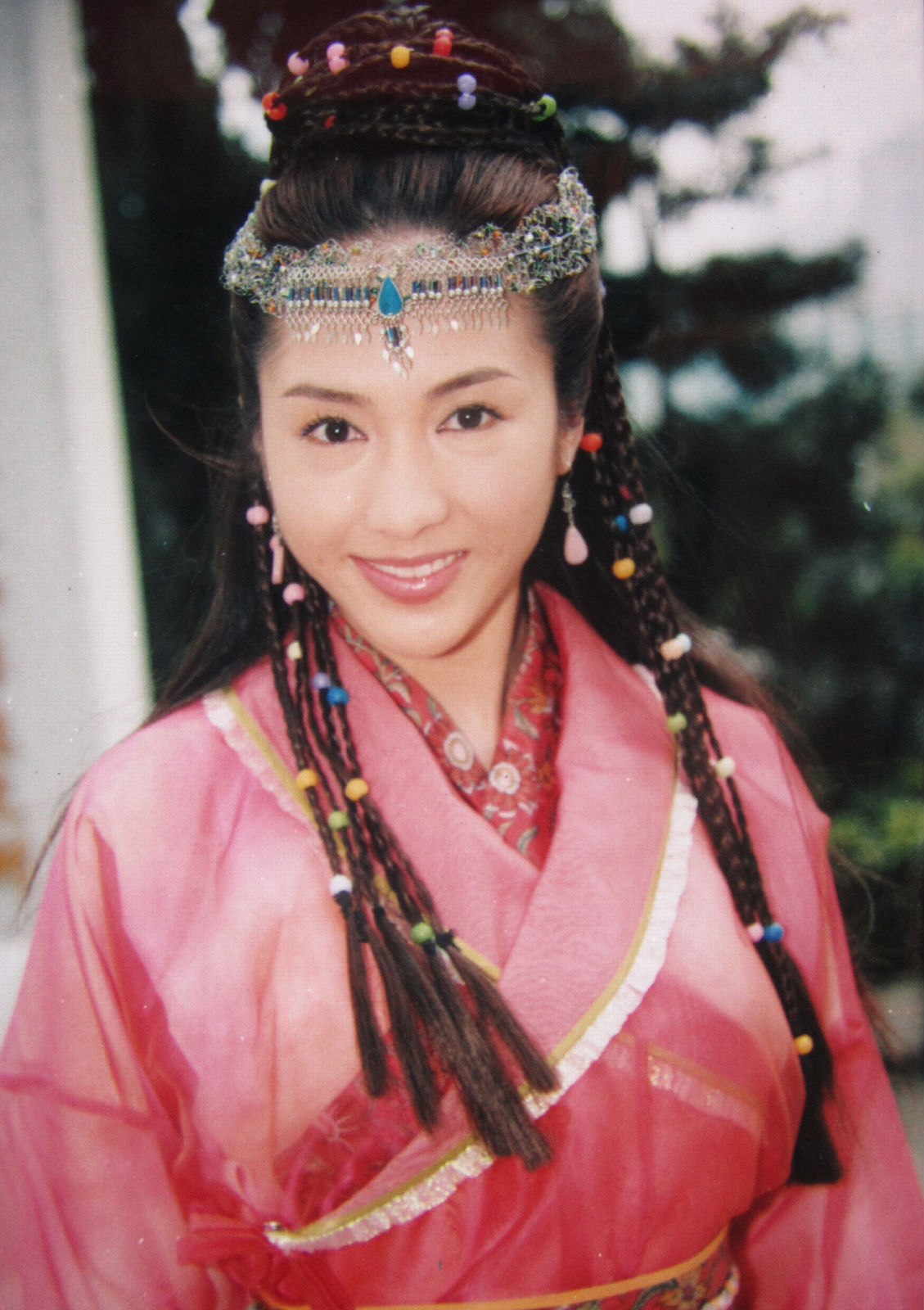 Ngắm những nữ thần góp phần tạo nên thành công của phim Kim Dung