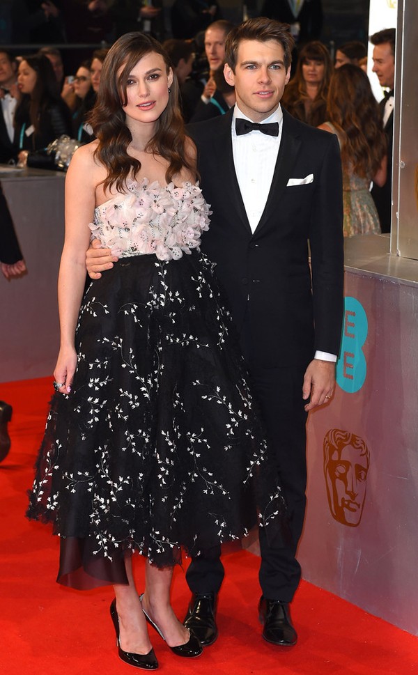 Người đẹp 'Cướp biển vùng Caribe' Keira Knightley sinh con đầu lòng