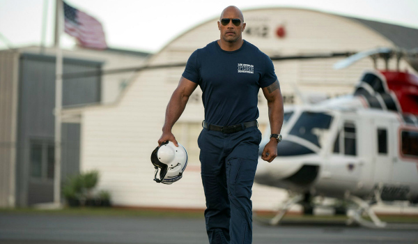 The Rock nghe nhạc của Whitney Houston mỗi khi cần khóc