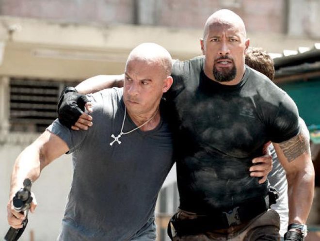 Cơ bắp đáng giá ''triệu đô'' của ngôi sao 'The Rock' Dwayne Johnson