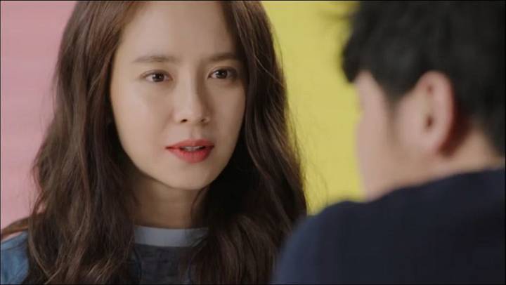 Song Ji Hyo và Gong Hyo Jin 'cạnh tranh ngầm' cho danh hiệu diễn viên được yêu thích