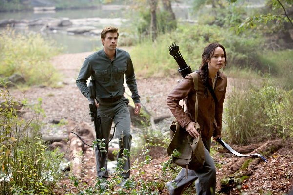 Kẻ thù của Katniss bị phá tan trong 'Mockingjay- Part 2'