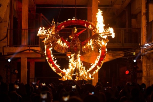 Kẻ thù của Katniss bị phá tan trong 'Mockingjay- Part 2'