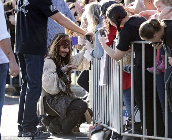Thuyền trưởng Jack Sparrow sẽ bị tuyên án tử trong 'Cướp Biển Caribbe 5'?