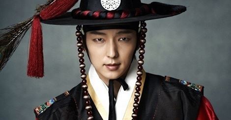 Lee Min Ho vượt mặt Kim Soo Hyun để trở thành nghệ sĩ Hàn nổi tiếng nhất xứ Trung