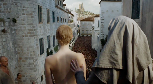 'Game of Thrones 5' kết thúc đẫm máu cùng cảnh nude tủi nhục