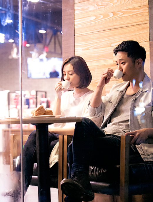 Loạt cảnh hôn của cặp đôi DaeYoon 'mất tích' trong Hậu Duệ Của Mặt Trời