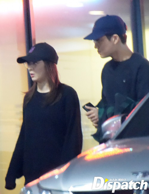 'Hoang mang' trước loạt ảnh của Krystal và Kai (EXO) đang bí mật hẹn hò