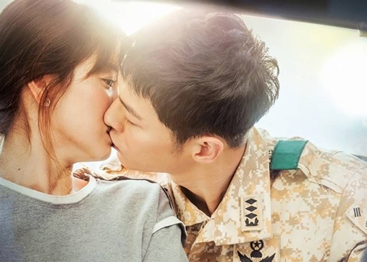 Cặp đôi Song - Song tái hợp thỏa lòng người hâm mộ