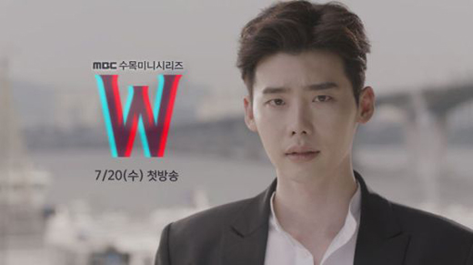 Kim Woo Bin khéo léo đỡ lời giúp Suzy khi được hỏi về bạn trai Lee Min Ho