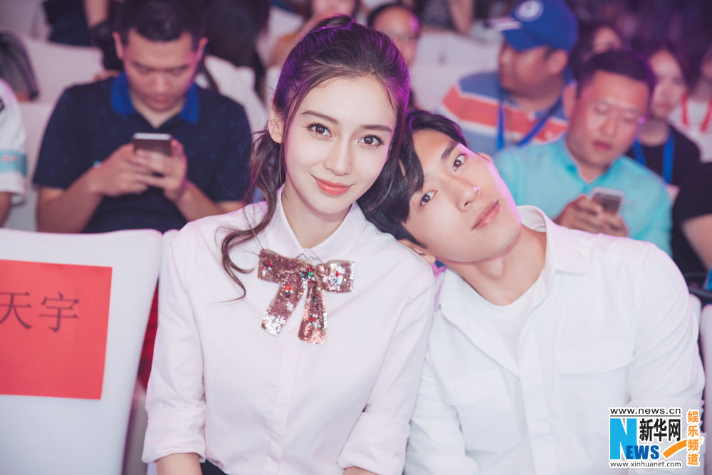 'Bối Vy Vy' AngelaBaby khiến fan ngất ngây vì quá xinh đẹp