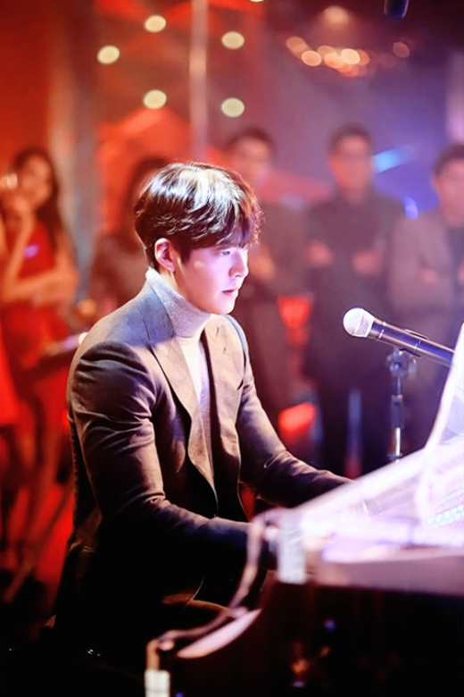 Loạt nam thần rủ nhau trở lại màn ảnh Hàn giúp hè này không còn buồn chán
