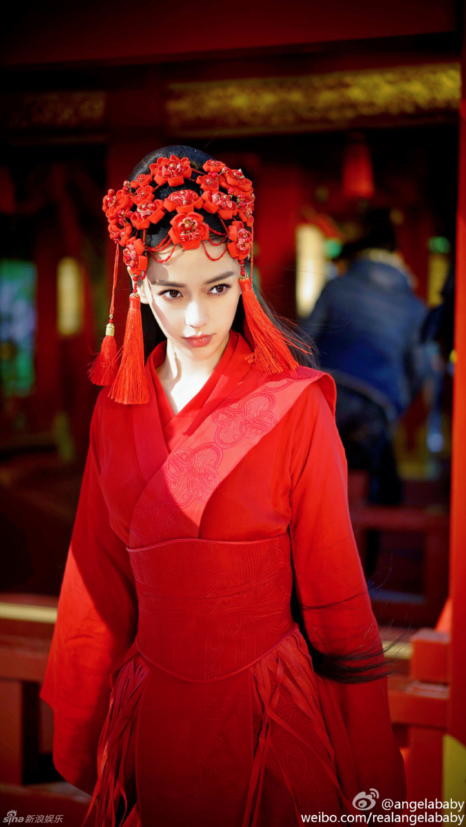 AngelaBaby hóa cô dâu cực xinh đẹp trong Yêu Em Từ Cái Nhìn Đầu Tiên
