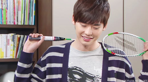 Lee Jong Suk và con đường tiến thân vất vả từ người mẫu vô danh đến nam thần Châu Á