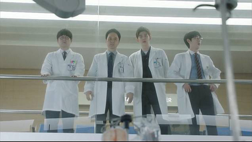 Doctors: Fan 'sướng rơn' vì được chiêu đãi liên tiếp 3 tập, kết thúc phim vào tuần sau