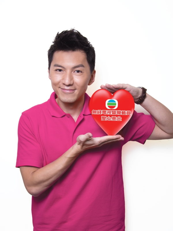 Số phận của mỹ nam đang lên ở TVB: người kiếm việc trên mạng, người bỏ diễn rửa xe