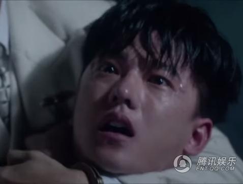 Chê Dương Dương 'mặt đơ'? Là do bạn chưa biết đến những bộ phim trước đó của anh ấy