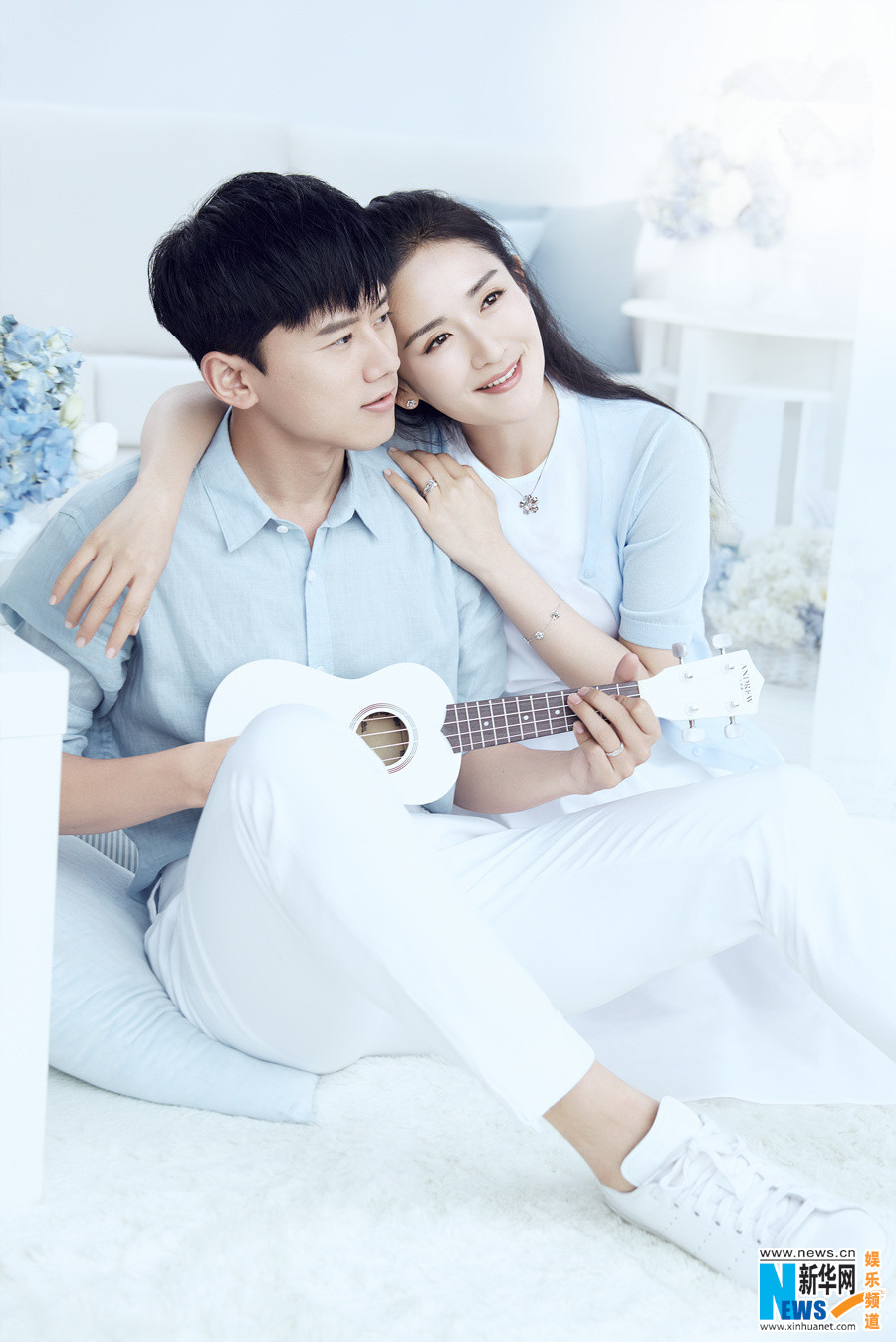 Vợ chồng Tạ Na - Trương Kiệt tung bộ ảnh lãng mạn mừng 5 năm kết hôn