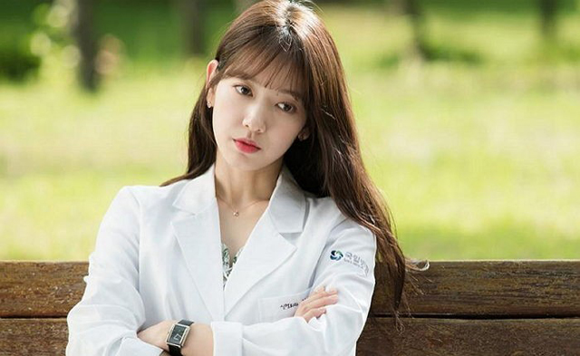 Han Hyo Joo bị 'ném đá' vì giải thưởng, Song-Song couple đạt giải cặp đôi tại lễ trao giải APAN