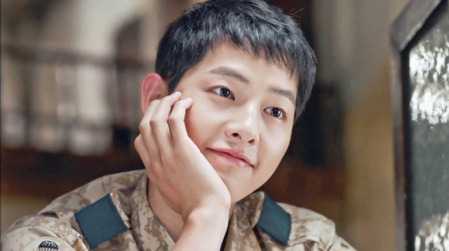 Han Hyo Joo bị 'ném đá' vì giải thưởng, Song-Song couple đạt giải cặp đôi tại lễ trao giải APAN