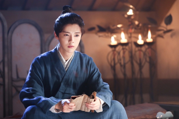 Những chàng nam thần cổ trang thế hệ mới khiến fan girl mê mệt