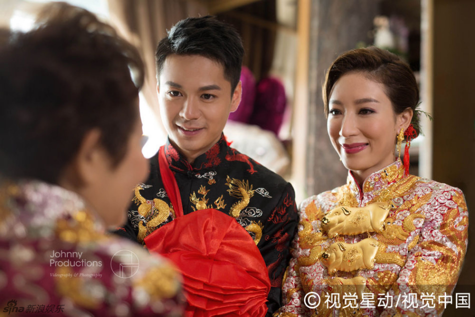 Lâu lắm rồi sao TVB mới hội ngộ đông đủ như vậy nhờ đám cưới của Dương Di