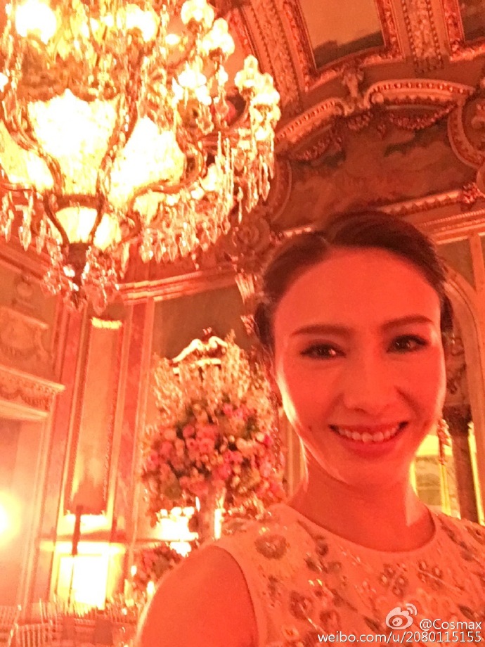 Lê Tư xinh tươi, lộng lẫy như công chúa trong đêm sinh nhật 41 tuổi