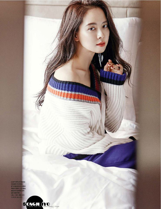 Tiết lộ tạo hình 'nữ sinh đại học' của nàng Ngố Mong Ji Hyo trong phim mới