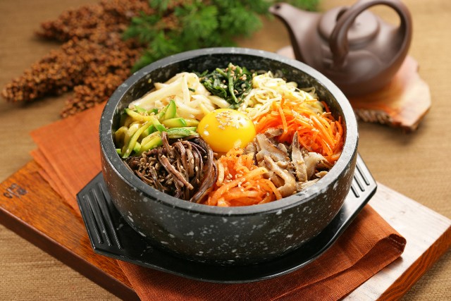 Đọc vanh vách được tên các món ăn này thì bạn đúng là 'mọt phim hàn' chính hiệu