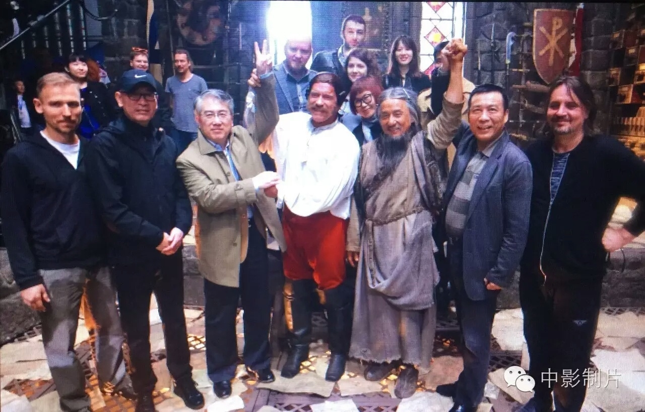 Thành Long bắt tay với Arnold Schwarzenegger trong tác phẩm mới