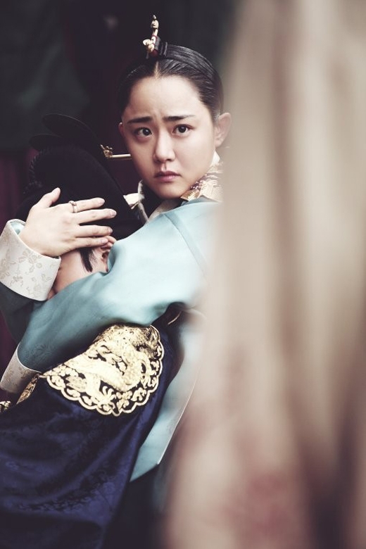 Kim Soo Hyun và Moon Geun Young - Cặp đôi 'kém duyên vô phận' nhất màn ảnh Hàn