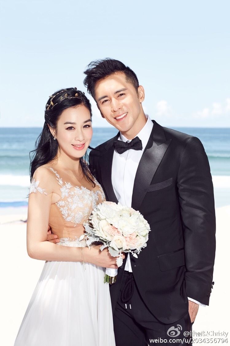 Sao Hoa gốc Việt tung bộ ảnh cưới lãng mạn với người chồng thứ 3