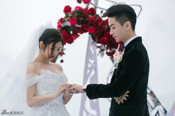Bị chê là Tiểu Long Nữ xấu nhất, giờ đây cô ấy lại là người có cuộc sống viên mãn nhất