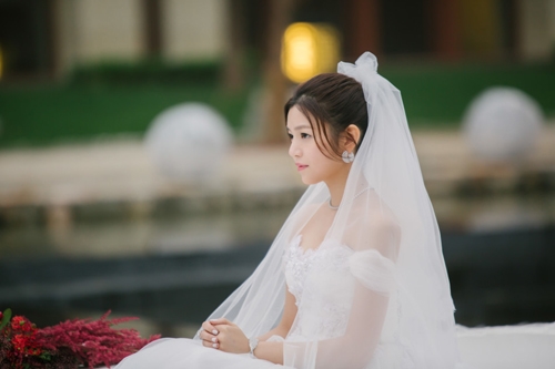 Bị chê là Tiểu Long Nữ xấu nhất, giờ đây cô ấy lại là người có cuộc sống viên mãn nhất
