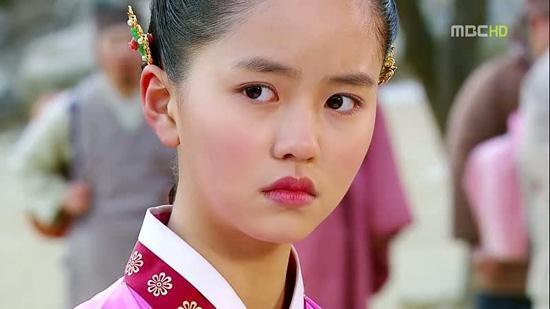 Sao nữ 17 tuổi Kim So Hyun kết đôi cùng 'em trai quốc dân' Yoo Seung Ho Sao nu 17 tuoi Kim So Hyun ket doi cung 'em trai quoc dan' Yoo Seung Ho
